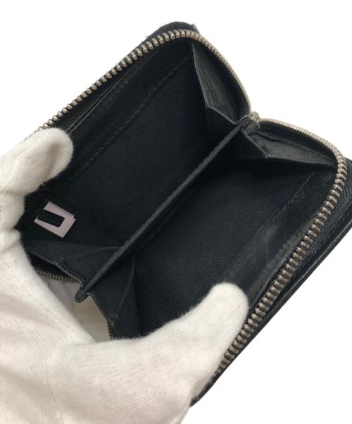 JIMMY CHOO（ジミーチュウ）JIMMY CHOO (ジミーチュウ) 2つ折り財布 ブラックの古着・服飾アイテム