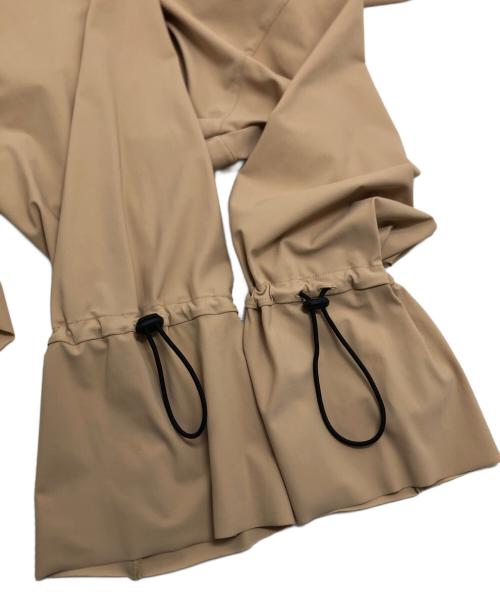 SPEEDO（スピード）SPEEDO (スピード) ステイエコフィットフーディー ベージュ サイズ:Sの古着・服飾アイテム