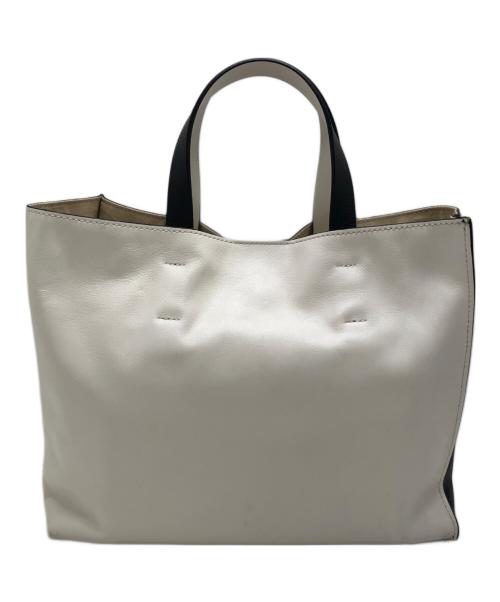 MARNI（マルニ）MARNI (マルニ) MUSEO SOFT ミニバッグ ホワイト×ブラックの古着・服飾アイテム