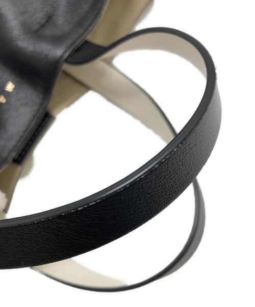 MARNI（マルニ）MARNI (マルニ) MUSEO SOFT ミニバッグ ホワイト×ブラックの古着・服飾アイテム