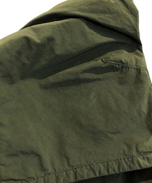 me ISSEY MIYAKE（ミーイッセイ ミヤケ）me ISSEY MIYAKE (ミーイッセイ ミヤケ) ポリナイロントレンチコート サイズ:表記なしの古着・服飾アイテム