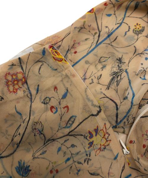 ISSEY MIYAKE（イッセイミヤケ）ISSEY MIYAKE (イッセイミヤケ) シアースカート ベージュ サイズ:2の古着・服飾アイテム