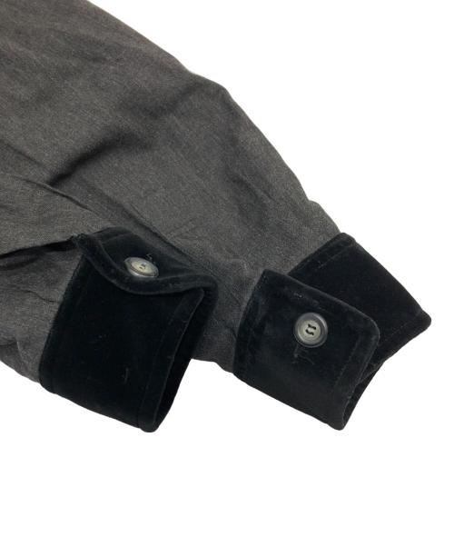 GIORGIO ARMANI（ジョルジョアルマーニ）GIORGIO ARMANI (ジョルジョアルマーニ) ベロア切替シャツ グレー サイズ:52の古着・服飾アイテム