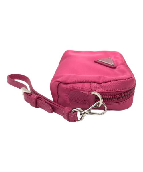 PRADA（プラダ）PRADA (プラダ) ストラップ付ナイロンポーチ ピンクの古着・服飾アイテム