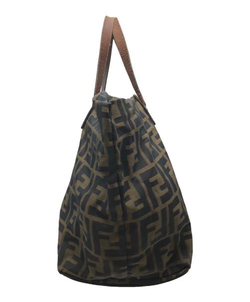 FENDI（フェンディ）FENDI (フェンディ) ズッカ柄バッグ ブラウンの古着・服飾アイテム