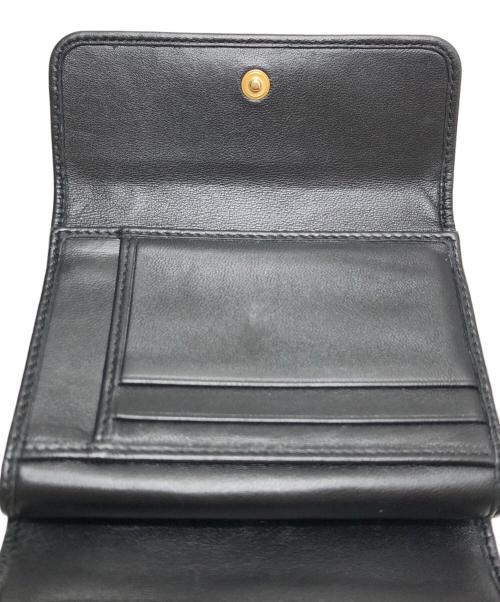 MIU MIU（ミュウミュウ）MIU MIU (ミュウミュウ) 二つ折り財布 ブラック サイズ:表記なしの古着・服飾アイテム