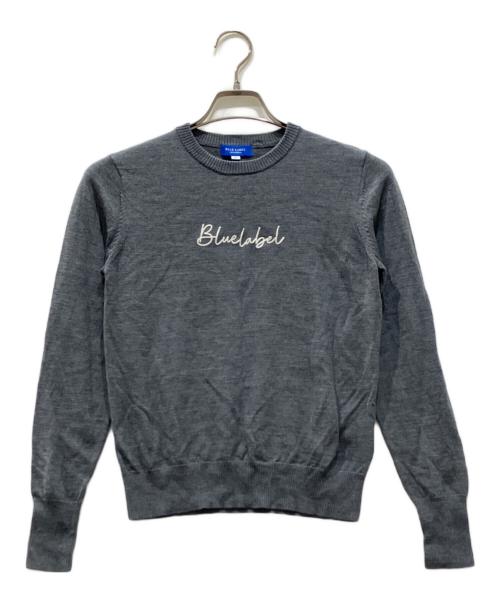 BLUE LABEL CRESTBRIDGE（ブルーレーベルクレストブリッジ）BLUE LABEL CRESTBRIDGE (ブルーレーベルクレストブリッジ) ロゴエンブロイダリーニット グレー サイズ:38の古着・服飾アイテム