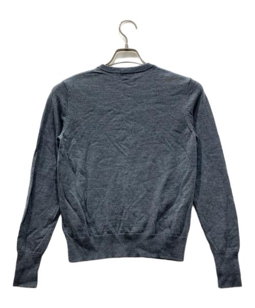 BLUE LABEL CRESTBRIDGE（ブルーレーベルクレストブリッジ）BLUE LABEL CRESTBRIDGE (ブルーレーベルクレストブリッジ) ロゴエンブロイダリーニット グレー サイズ:38の古着・服飾アイテム
