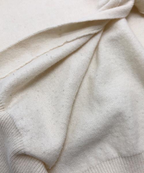 PLAY COMME des GARCONS（プレイコムデギャルソン）PLAY COMME des GARCONS (プレイコムデギャルソン) カーディガン アイボリー サイズ:Mの古着・服飾アイテム