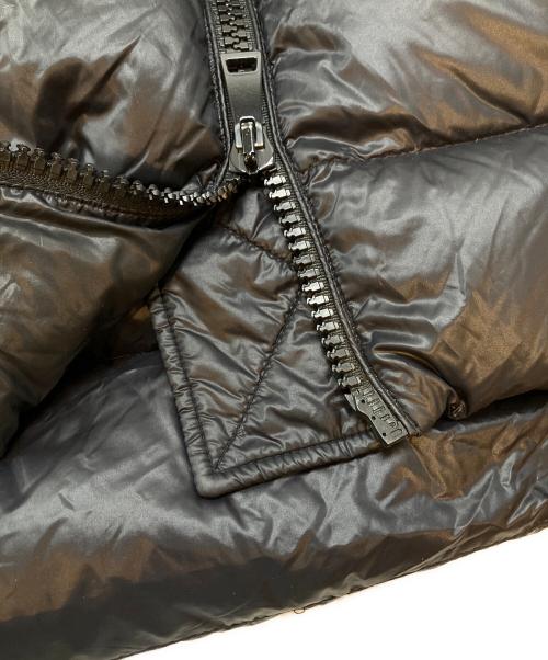 MONCLER（モンクレール）MONCLER (モンクレール) ダウンコート ネイビー サイズ:3の古着・服飾アイテム