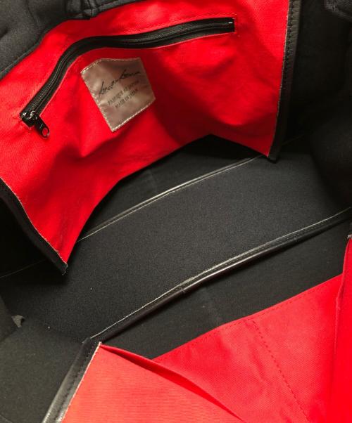 kawa-kawa（カワカワ）kawa-kawa (カワカワ) ウエットトートバッグ ブラック サイズ:表記なしの古着・服飾アイテム