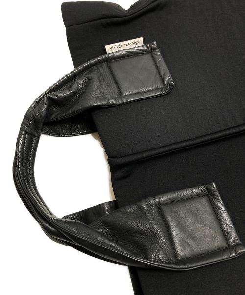 kawa-kawa（カワカワ）kawa-kawa (カワカワ) ウエットトートバッグ ブラック サイズ:表記なしの古着・服飾アイテム