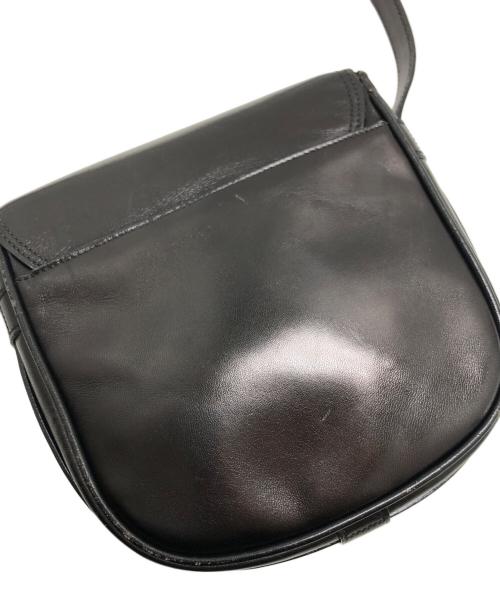 CELINE（セリーヌ）CELINE (セリーヌ) タッセルショルダーバッグ ブラックの古着・服飾アイテム