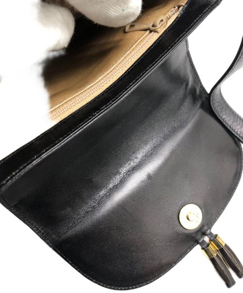 CELINE（セリーヌ）CELINE (セリーヌ) タッセルショルダーバッグ ブラックの古着・服飾アイテム