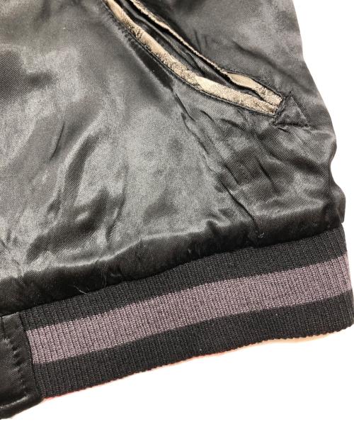 花旅楽団（ハナタビガクダン）花旅楽団 (ハナタビガクダン) 鳳凰刺繍スカジャンリバーシブル ブラック サイズ:Sの古着・服飾アイテム