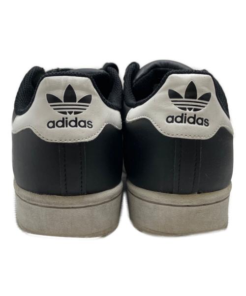 adidas（アディダス）adidas (アディダス) スニーカー ブラック サイズ:26.5CMの古着・服飾アイテム
