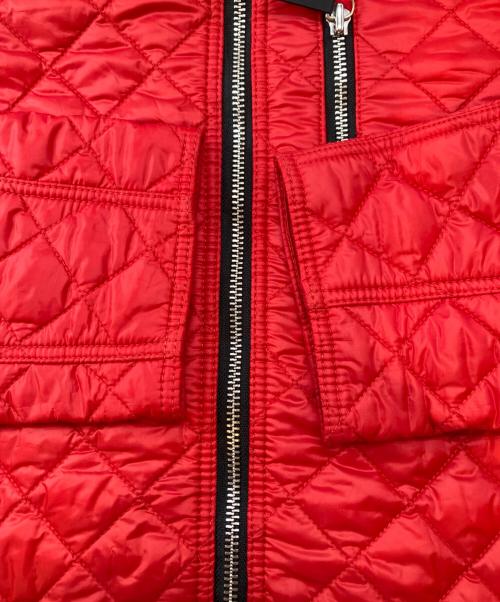 BURBERRY（バーバリー）BURBERRY (バーバリー) キルティングコート レッド サイズ:164の古着・服飾アイテム