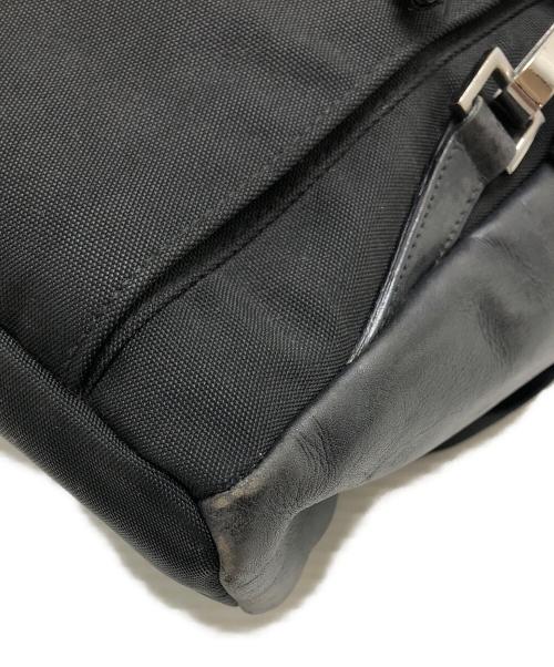 GUCCI（グッチ）GUCCI (グッチ) レザー切替リュック ブラックの古着・服飾アイテム