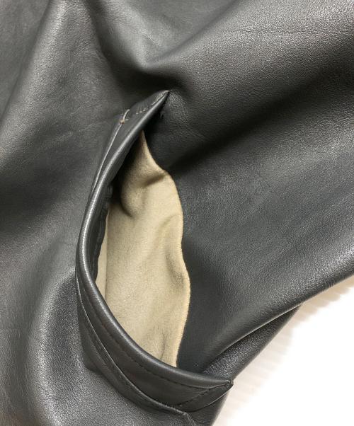 VEB LEDER UND SPORTBEKLEIDUNG（VEB LEDER UND SPORTBEKLEIDUNG）VEB LEDER UND SPORTBEKLEIDUNG (VEB LEDER UND SPORTBEKLEIDUNG) モーターサイクルレザーコート ブラック サイズ:52(XL~XXL)の古着・服飾アイテム
