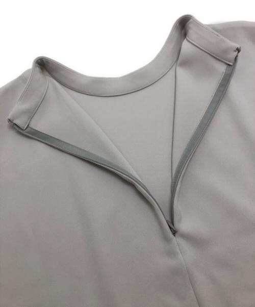 SOEJU（ソージュ）SOEJU (ソージュ) スタンドカラーコクーンブラウス グレー サイズ:Lの古着・服飾アイテム