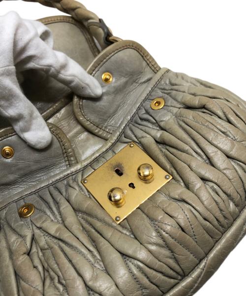 MIU MIU（ミュウミュウ）MIU MIU (ミュウミュウ) 2WAYバッグ ベージュ サイズ:表記なしの古着・服飾アイテム