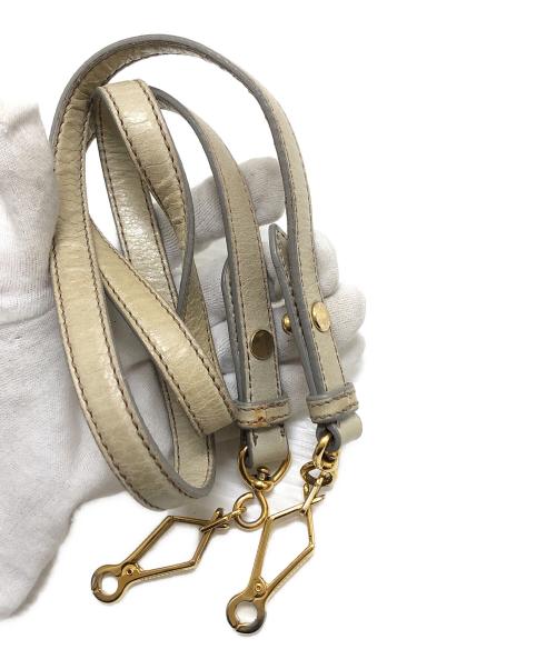 MIU MIU（ミュウミュウ）MIU MIU (ミュウミュウ) 2WAYバッグ ベージュ サイズ:表記なしの古着・服飾アイテム