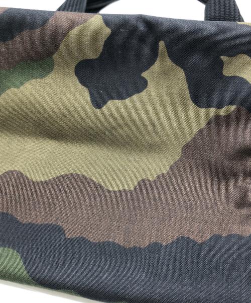 Herve Chapelier（エルベシャプリエ）Herve Chapelier (エルベシャプリエ) ナイロン舟型トート カーキの古着・服飾アイテム