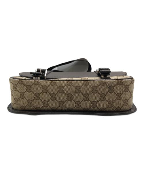 GUCCI（グッチ）GUCCI (グッチ) Buckle Detailed Monogrammed Crossbody Bag ブラウンの古着・服飾アイテム