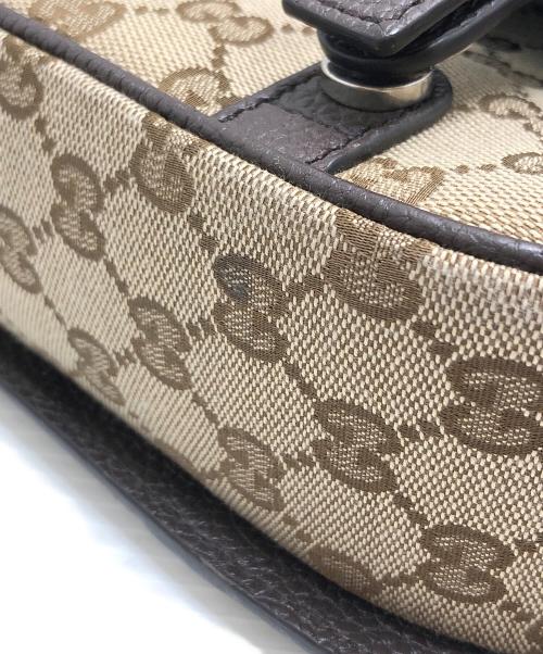 GUCCI（グッチ）GUCCI (グッチ) Buckle Detailed Monogrammed Crossbody Bag ブラウンの古着・服飾アイテム