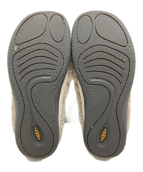 KEEN（キーン）KEEN (キーン) ハウザー スリー スライド ホワイト サイズ:２８㎝の古着・服飾アイテム
