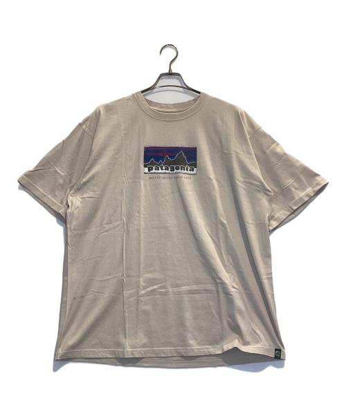 Patagonia（パタゴニア）Patagonia (パタゴニア) ロゴＴシャツ ベージュ サイズ:XLの古着・服飾アイテム