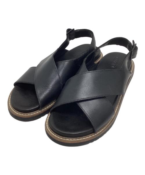 KEEN（キーン）KEEN (キーン) LANA CROSS STRAP SANDAL ブラック サイズ:25CMの古着・服飾アイテム