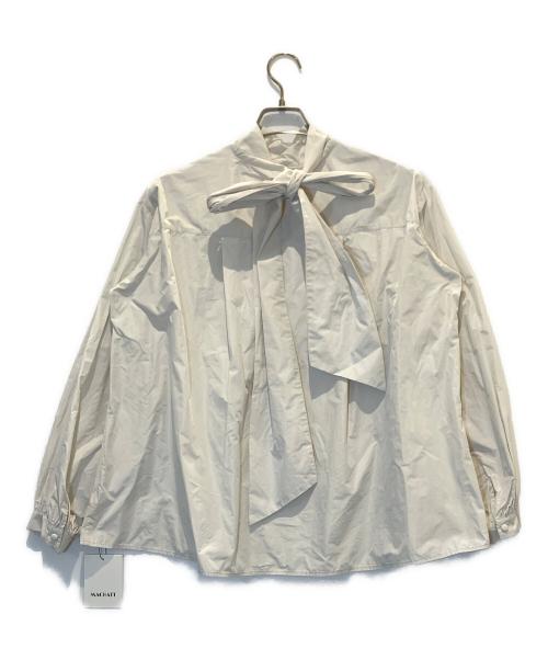 machatt（マチャット）machatt (マチャット) メモリーリボンハイネックブラウス ベージュ サイズ:Freeの古着・服飾アイテム