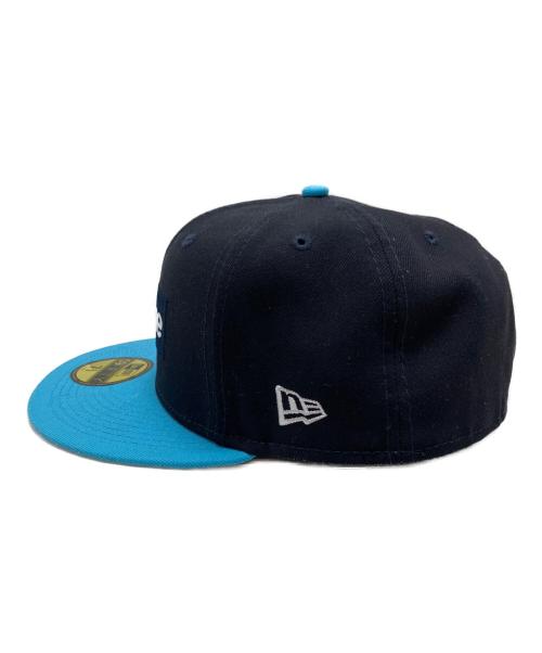 SUPREME（シュプリーム）Supreme (シュプリーム) New Era (ニューエラ) BOX LOGO CAP ブラック×ブルー サイズ:7 3/4(61.5CM)の古着・服飾アイテム