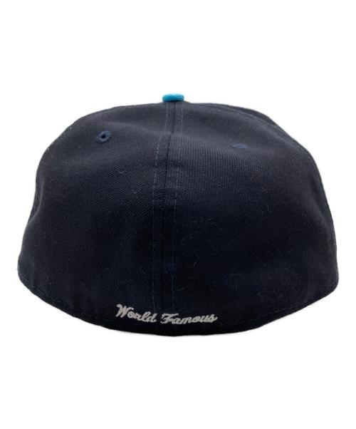 SUPREME（シュプリーム）Supreme (シュプリーム) New Era (ニューエラ) BOX LOGO CAP ブラック×ブルー サイズ:7 3/4(61.5CM)の古着・服飾アイテム