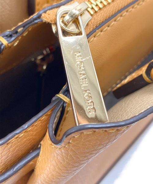 MICHAEL KORS（マイケルコース）MICHAEL KORS (マイケルコース) 2WAYバッグ オレンジの古着・服飾アイテム