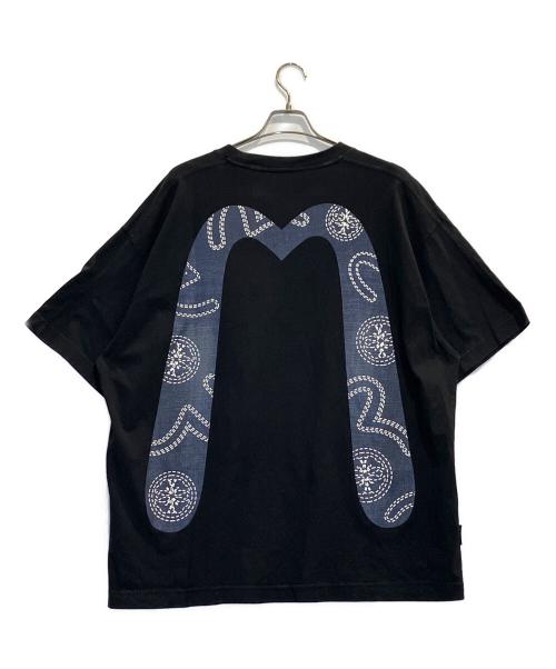 EVISU（エヴィス）EVISU (エヴィス) 家紋とカモメ大黒の発泡プリントルーズフィットTシャツ ブラック サイズ:XXLの古着・服飾アイテム