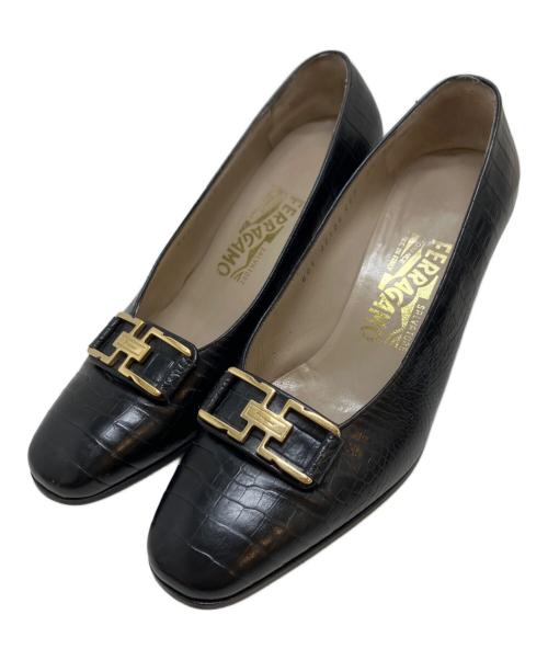Salvatore Ferragamo（サルヴァトーレ フェラガモ）Salvatore Ferragamo (サルヴァトーレ フェラガモ) クロコ型押しレザーパンプス ブラック サイズ:24.5CMの古着・服飾アイテム