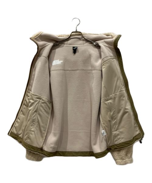 THE NORTH FACE（ザ ノース フェイス）THE NORTH FACE (ザ ノース フェイス) PLAY GREEN FLEECE HOODIE ベージュ サイズ:Mの古着・服飾アイテム