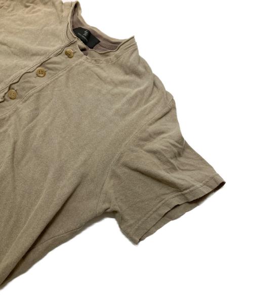 Y'S YOHJI YAMAMOTO（ワイズ ヨウジヤマモト）Y'S YOHJI YAMAMOTO (ワイズ ヨウジヤマモト) ヘンリーネックカットソー ベージュ サイズ:3の古着・服飾アイテム