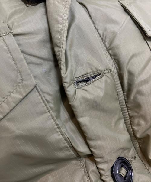 CANADA GOOSE（カナダグース）CANADA GOOSE (カナダグース) ダウンベスト カーキ サイズ:Sの古着・服飾アイテム