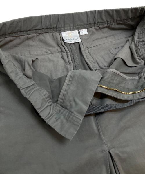 GRAMICCI（グラミチ）GRAMICCI (グラミチ) URBAN RESEARCH DOORS (アーバンリサーチドアーズ) 別注ONE BOX PLEATS SK グレー サイズ:Freeの古着・服飾アイテム