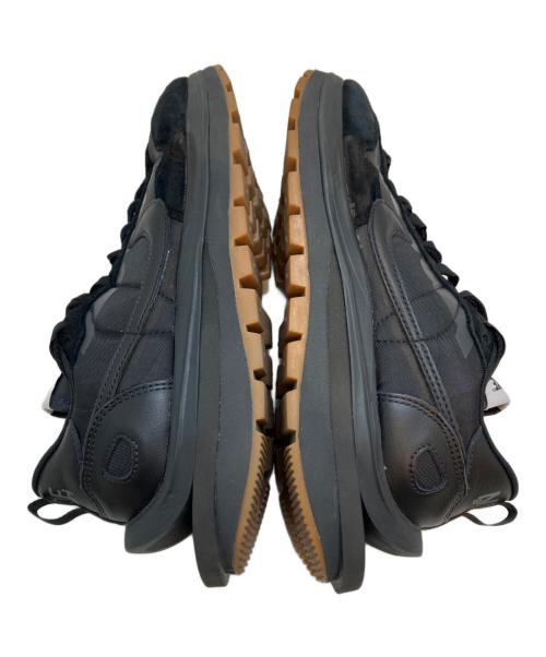NIKE（ナイキ）NIKE (ナイキ) sacai (サカイ) Vapor Waffle Black Gum ブラック サイズ:US9.5/UK8.5/EUR43/CM27.5の古着・服飾アイテム
