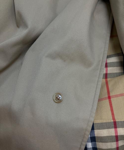 BURBERRY（バーバリー）BURBERRY (バーバリー) ノバチェックライナー付きトレンチコート ベージュ サイズ:胸囲92 身長170 表記の古着・服飾アイテム