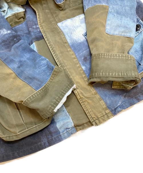 Denham（デンハム）Denham (デンハム) パッチワークドッキングミリタリージャケット カーキ×インディゴ サイズ:Sの古着・服飾アイテム