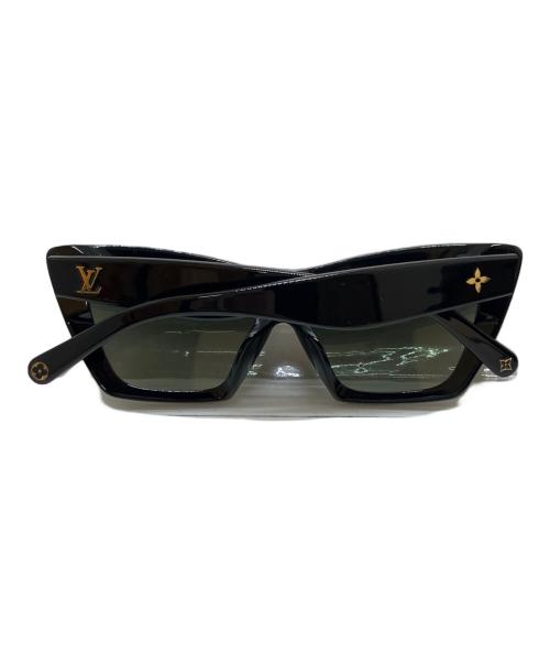 LOUIS VUITTON（ルイ ヴィトン）LOUIS VUITTON (ルイ ヴィトン) LV フェイム キャットアイ ブラック サイズ:56□15 150の古着・服飾アイテム