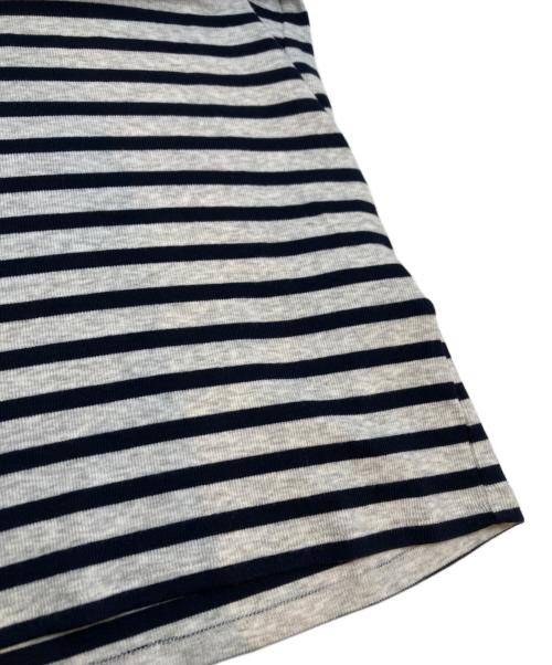 BRUNELLO CUCINELLI（ブルネロクチネリ）BRUNELLO CUCINELLI (ブルネロクチネリ) Uネックリブボーダーカットソー グレー サイズ:Sの古着・服飾アイテム