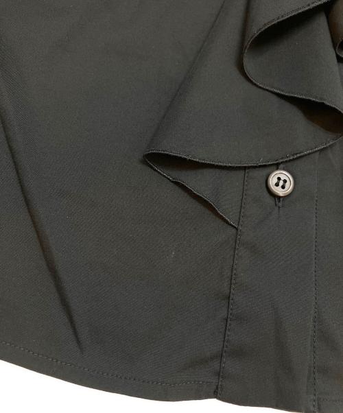 PRADA（プラダ）PRADA (プラダ) フリルノースリーブシャツ ブラック サイズ:40(M〜L)の古着・服飾アイテム