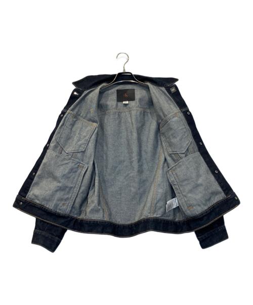 Calvin Klein（カルバンクライン）Calvin Klein (カルバンクライン) ターンロックデニムトラッカージャケット インディゴ サイズ:XSの古着・服飾アイテム
