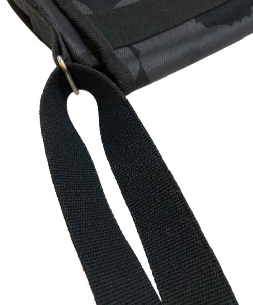 marimekko（マリメッコ）marimekko (マリメッコ) Pieni Unikko Salli Shoulder Bag ブラックの古着・服飾アイテム